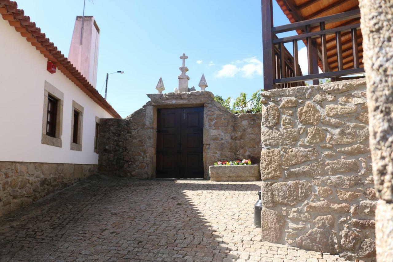 Casa Dona Urraca Hotel Vilarinho da Castanheira Kültér fotó